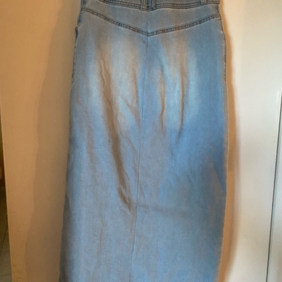 Style and co. Button front Denim midi skirt size 2 - Picture 6 of 10